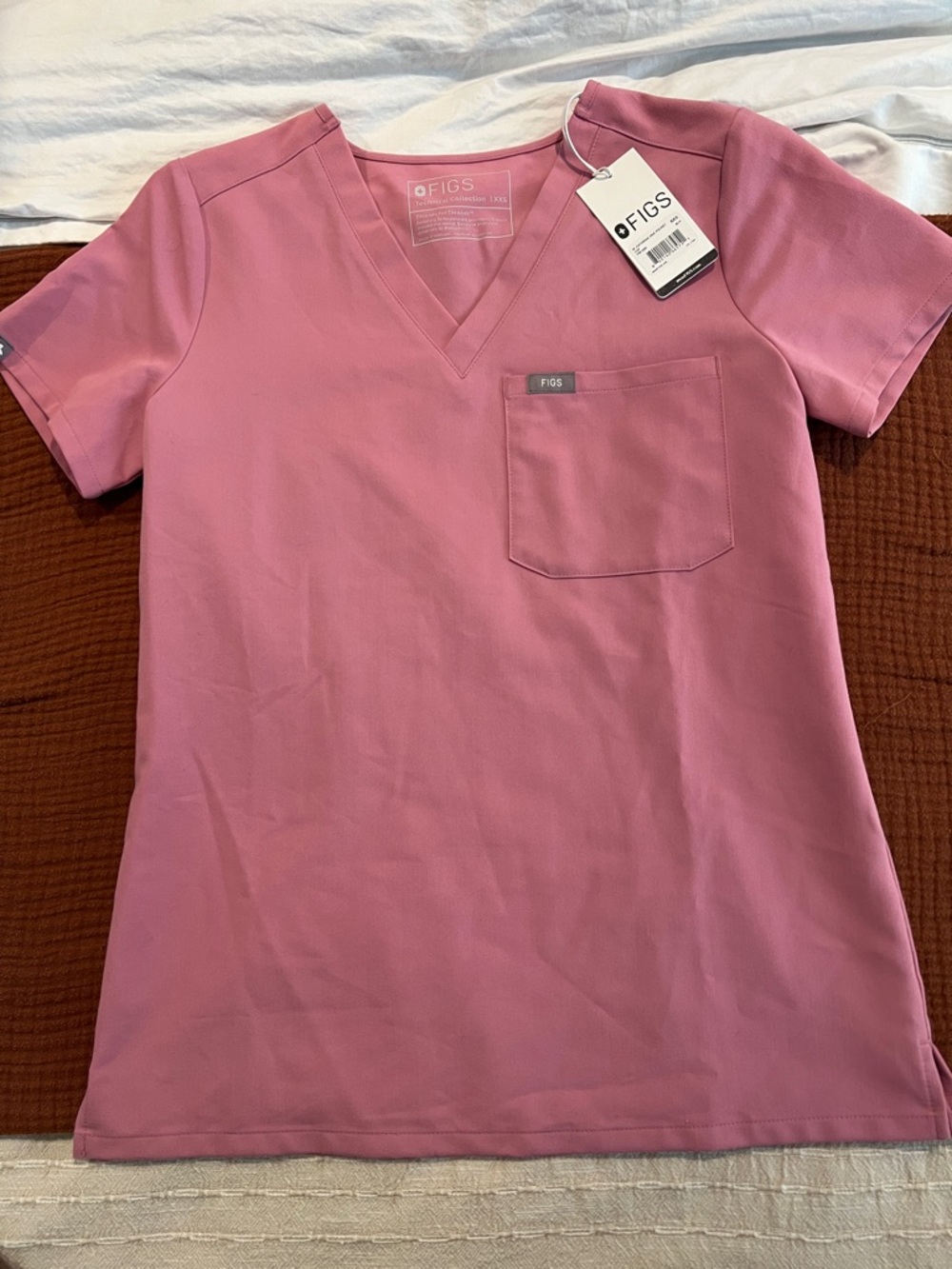 NWT Figs Chalk Pink Catarina Scrub Top XXS
